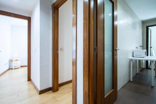 Apartamentos Adelfas - image 14