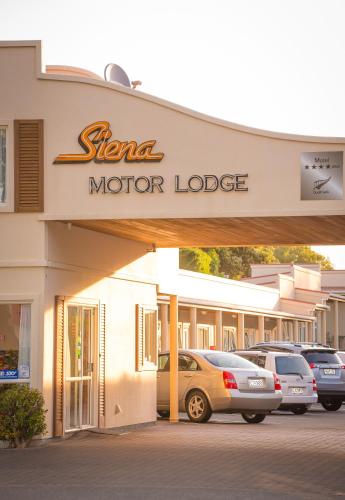 Фасада на хотела, Siena Motor Lodge in Уангануи