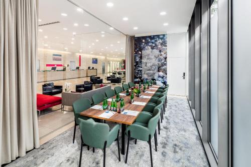 592339832 Vienna House by Wyndham Andel's Prague