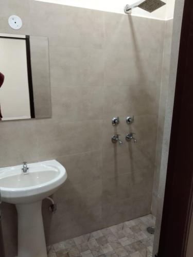 Standard Double Room image 1