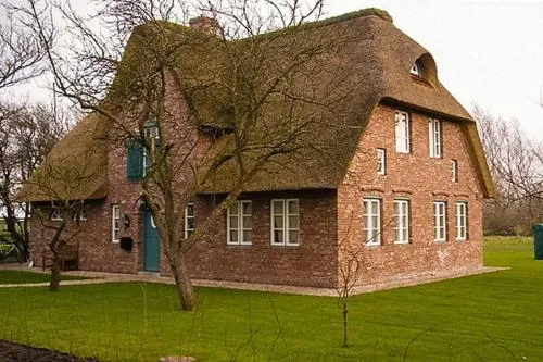 Föhrhaus, Einzelhaus, Knickrehm in Oldsum, Deutschland