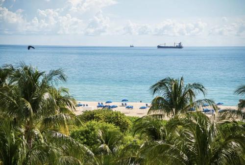 Amazing Two Bedroom Apartments Ocean view- Miami Beach in Miami Beach, USA