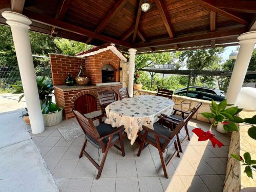 Guest House Dešković - image 10