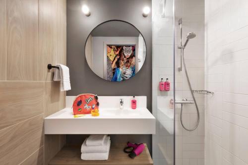 Moxy Bucharest Old Town - main image