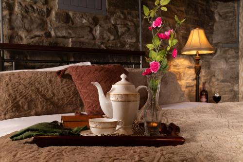 Historic Webster House Bed and Breakfast Inn in Bay City, USA