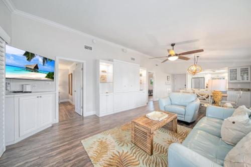 Two-Bedroom Apartment room in Sandpiper Beach #504