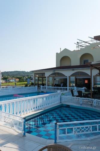 Katerina Hotel