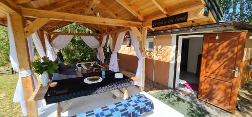 Domek w lesie in Łopuszno