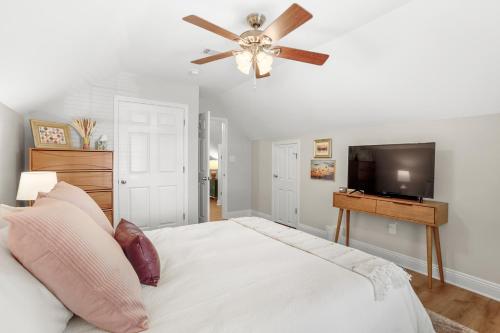 Artistic Downtown Home With Speakeasy Game Room Artistic Downtown Home With Speakeasy Game Room