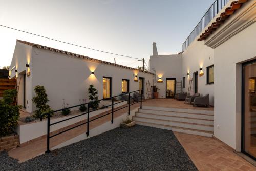Exterior view, Alfarrobeiras Nature Agro Turismo in Arrochela