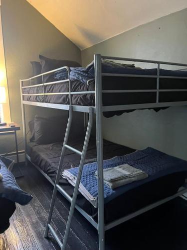 Beautiful Country Home 7 Beds Sleeps 9 in Τζονστάουν(Πενσυλβάνια)