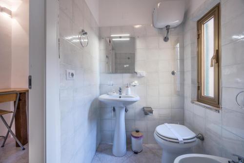 A 100mt dalla metro C Loft Grazioso e Giardino, Roma (foto 9)