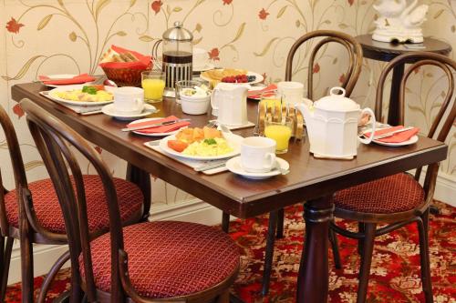 Meadowside B&B - main image