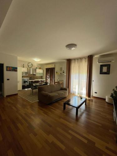 Two-Bedroom Apartment room in Tiburtina 296