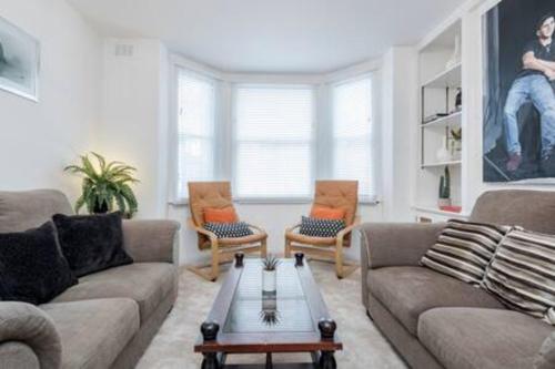 Large 2bed1.5bath with garden in OvalVauxhall, Londýn (fotografie 4)