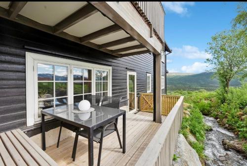 Flott Leilighet i stølen oppdal for 6 personer, ski in, ski out in Опдал