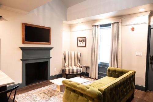 The Gas Lamp Hotel - 3BR Suite in Philadelphia, USA