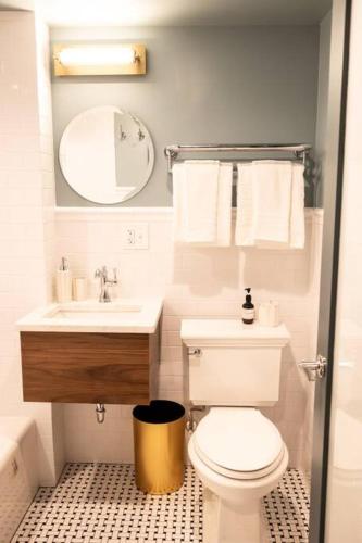 The Gas Lamp Hotel - 3BR Suite in Philadelphia, USA
