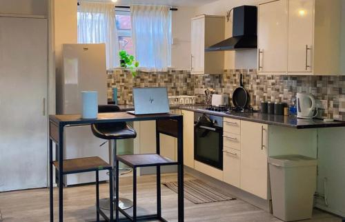 Apartment - Sleeps 2 & Free Parking, Birmingham (fotografie 10)