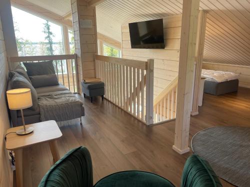 Apartment with Lake View