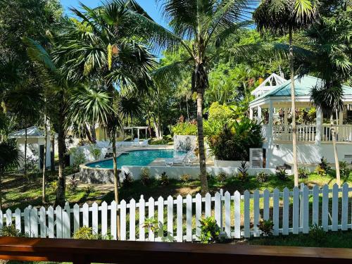 Blue Paradise House Roatan in Sandy Bay