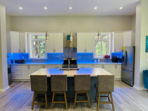 Blue Paradise House Roatan in Sandy Bay