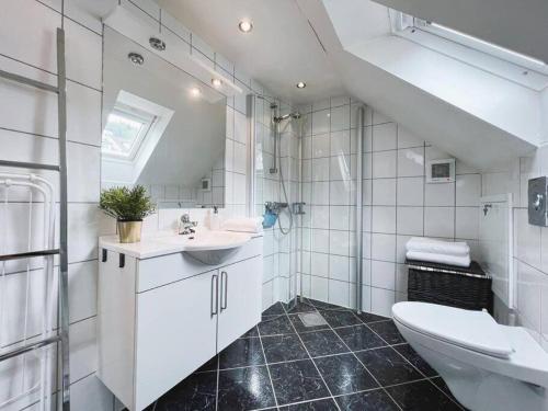 Apartment with Loft & Window Balcony, Free parking Apartment with Loft & Window Balcony, Free parking
