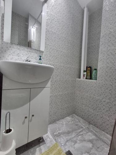 Anna Home in รามนิกู วัลจา