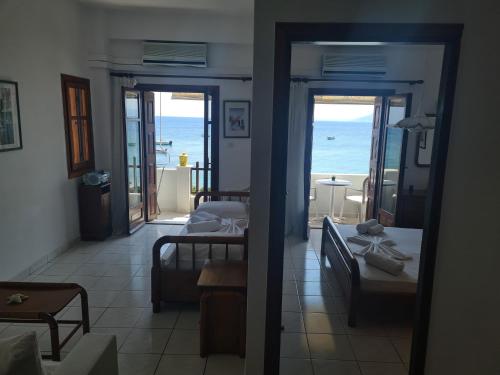 Erkély/terasz, Beach House Antonis in Avlakia