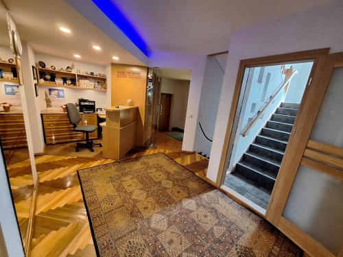 Home B&B 2