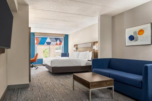 Holiday Inn Express Birmingham Irondale East By IHG