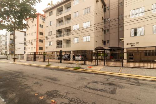 Exterior view, Apartamento Guaruja Praia Tombo in Praia do Tombo
