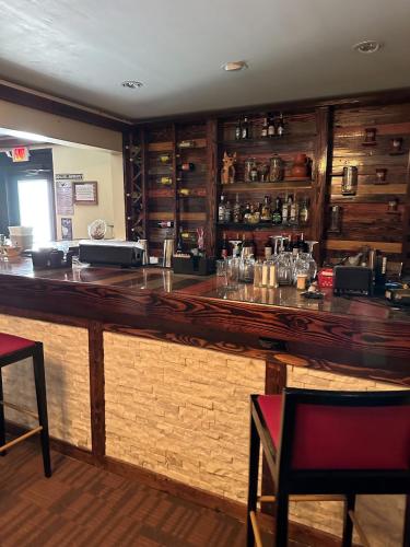 The Pine Inn - image 8