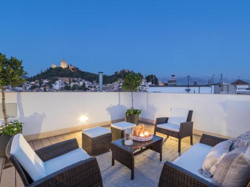 ChezmoiHomes Plaza Nueva Penthouse - image 3