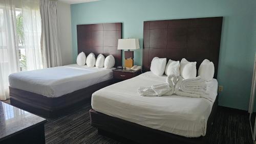 SureStay Plus by Best Western Orlando Lake Buena Vista in Orlando, USA