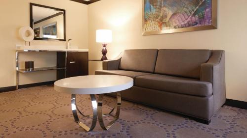 Harrah's Las Vegas Hotel & Casino - main image