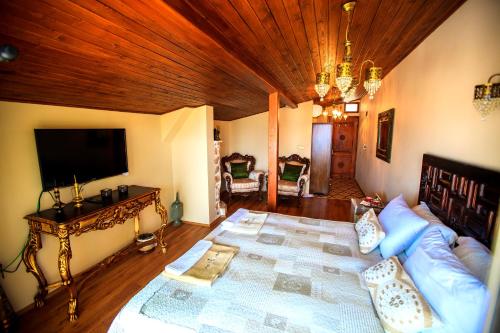 Apartment with Sea View image 10
