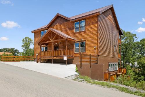 Smoky Mountain Splash cabin