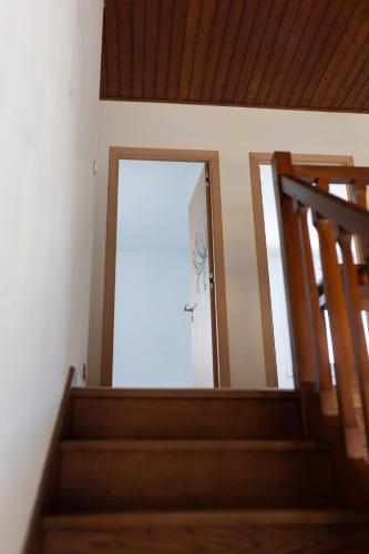 Előcsarnok, Aux coquelicots sauvages near Nantes Atlantique repülőtér