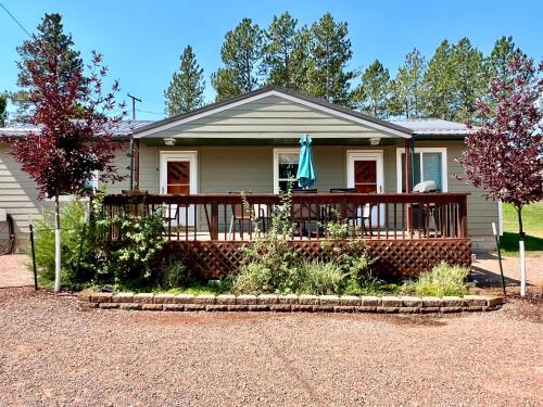 2 bedrooms, 3 beds