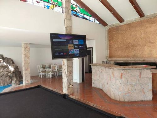 Casa con alberca in Lomas de Santa Anita