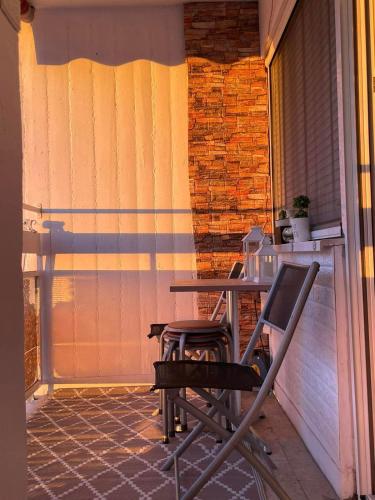 Erkély/terasz, Sweet Blue Apartment in Liman