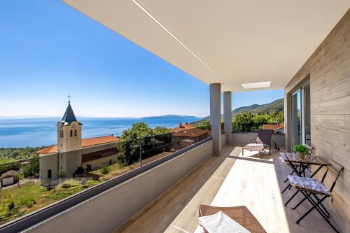 Villa Infinity