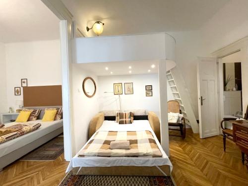 Gold Pearl Apartment 2 rooms at St Stephen' s Basilica, Budapest (photo 5)