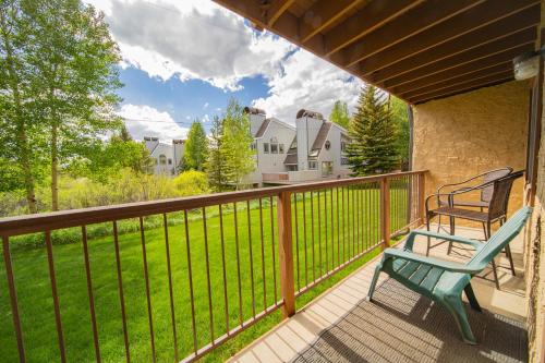 Snowdance B102 by SummitCove Lodging in Keystone, USA
