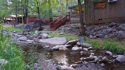 A Stone`s Thoreau A Stone`s Thoreau