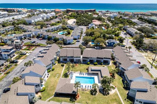 Oceania 607- by Holiday Isle Properties near Louisiana Lagniappe