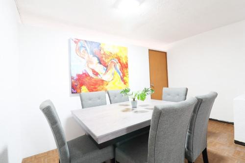 Partial Ocean View, 2 Bedrooms, Balcony in Cancún, Mexico