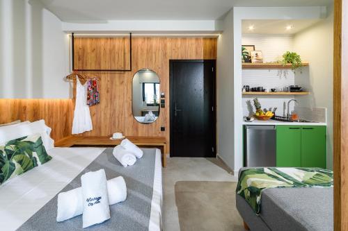 Vintage City Apartments 3
