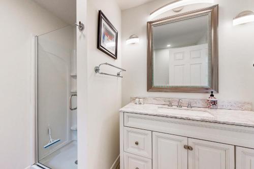 Bird Street Breeze Bird Street Breeze